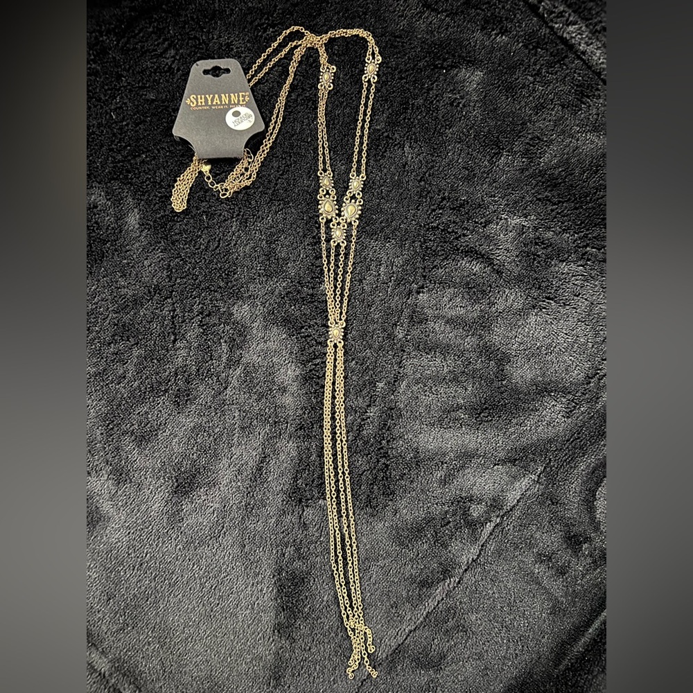 Shyanne Gold Necklace